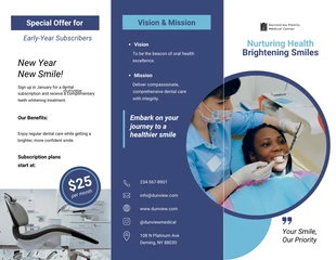 Free  Template: Marineblaue, minimalistische, dreifach gefaltete Dentalbroschüre