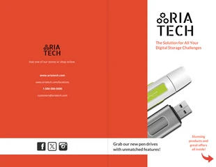 Free  Template: Brochure Bi-Fold de Red Tech