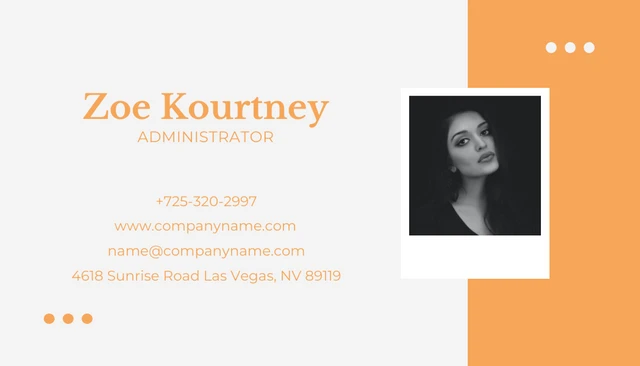Yellow Minimalist Professional Event Planner Business Card - Página 2